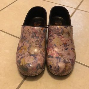 Dansko XP clogs